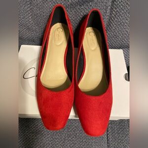 Chic Red Flats for Women